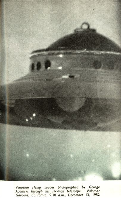 [Image: flying_saucers_have_landed_obr_01.jpg]